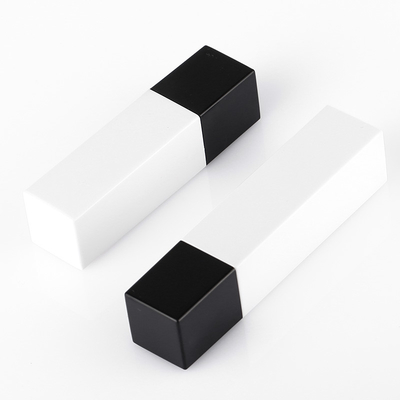 Square Portable Travel Bottles Set With Screw Cap ODM Available